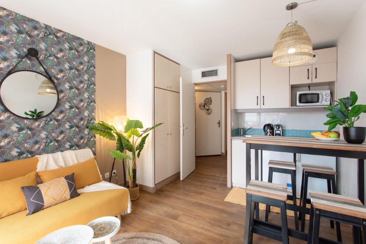 C1 Clemenceau Pool Balcony Bath Ac 2Mins Walk To Sand Beach Cannes Exterior photo